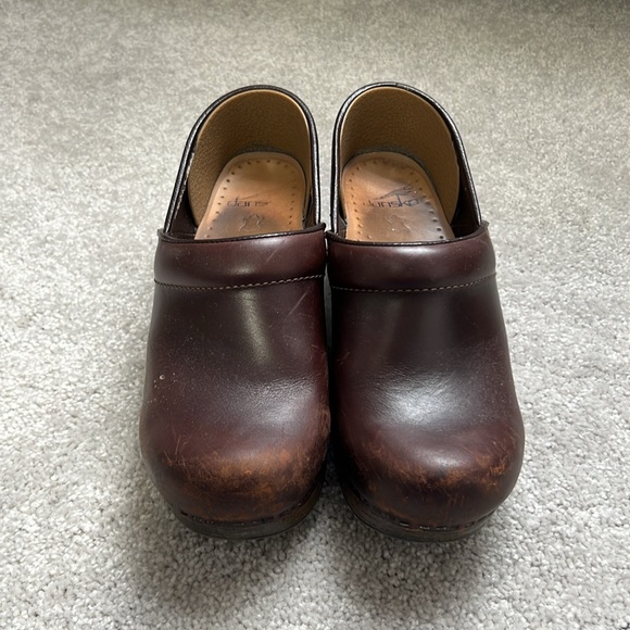 Dansko Professional Nursing Clog - Picture 2 of 4